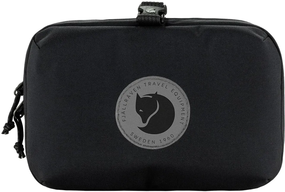 fj-llr-ven-f-rden-necessity-kulturbeutel-unisex-coal-black-recyceltes-polyamid-o image 1