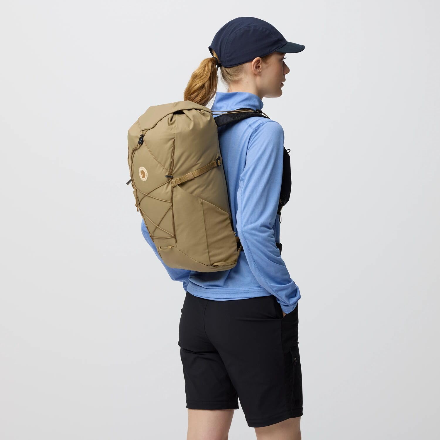 fj-llr-ven-abisko-hike-lite-20-wanderrucksack-21l-clay-hellbraun-leicht-trinksys image 4