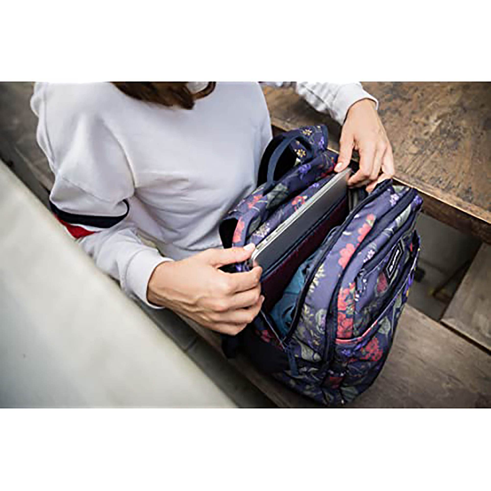 dakine-essentials-pack-rucksack-unisex-tages-und-schulrucksack-mit-laptopfach-k- image 5